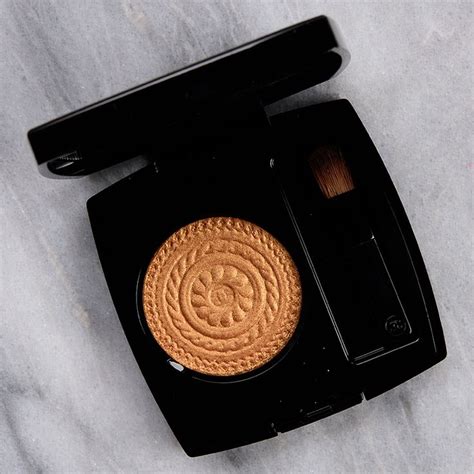 shoppers chanel eyeshadow|chanel eyeshadow pourpre brun.